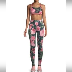 NWT Floral BEYOND YOGA High-Waisted Leggings hi-rise / high waist Lux in Bloom S